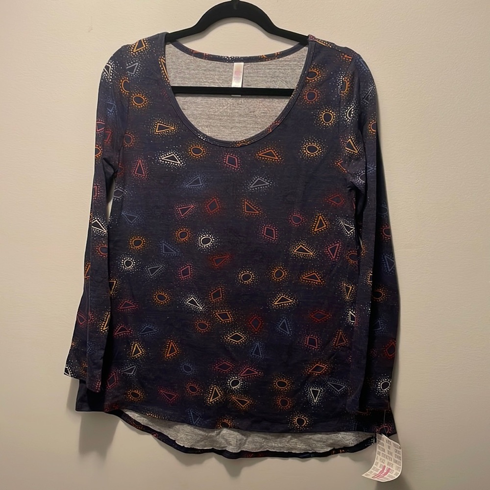 LuLaRoe lynnae top